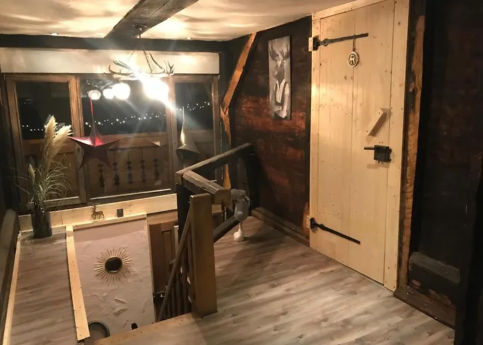 Der Schmidthof Тодтмос